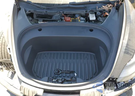 2022 Tesla Model 3 from USA, damaged, VIN 5YJ3E1EB4NF135828